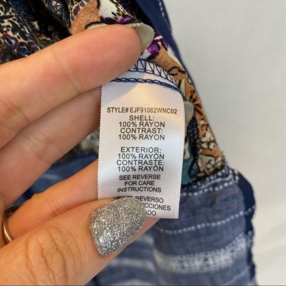 New with Tags En Crème Long Sleeved Mixed Print Short Kimono Size XS/S - Picture 12 of 12